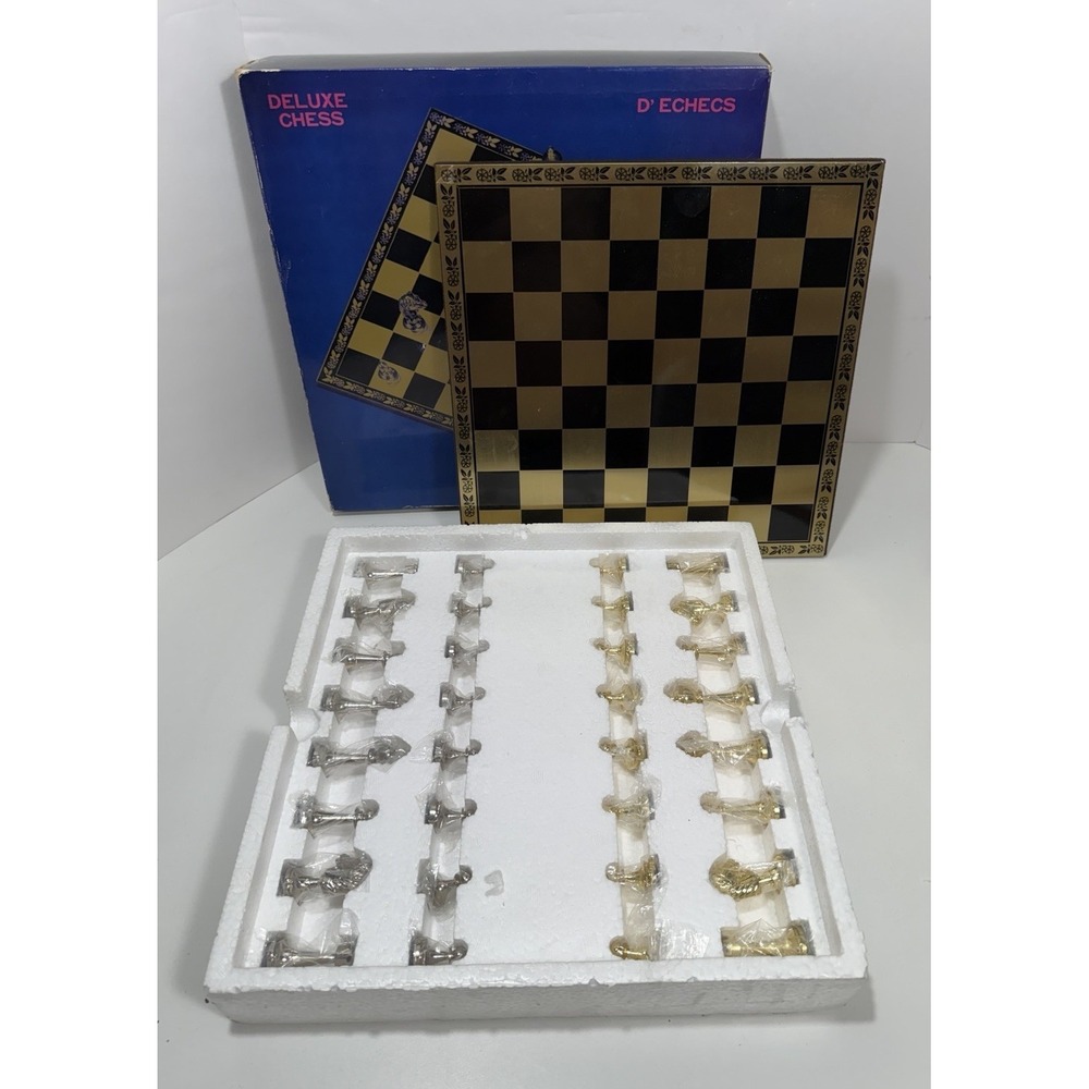 Deluxe Metal Chess Game Classic Game Collection 13in ‎ Table